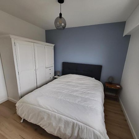 Appartement T2 Face Plage Avec Balcon, Cuisine Equipee Et Tv - Fr-1-92-908 Les Sables-d'Olonne Ngoại thất bức ảnh