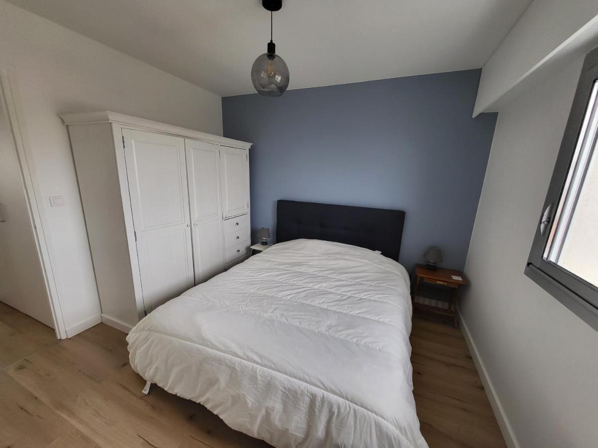 Appartement T2 Face Plage Avec Balcon, Cuisine Equipee Et Tv - Fr-1-92-908 Les Sables-d'Olonne Ngoại thất bức ảnh